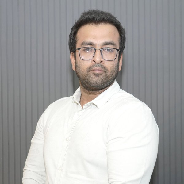 investsphere_wealth_Director_Jeevan_Pati_c0d3a20435123c4bf73457b49cbcb1ae.jpg